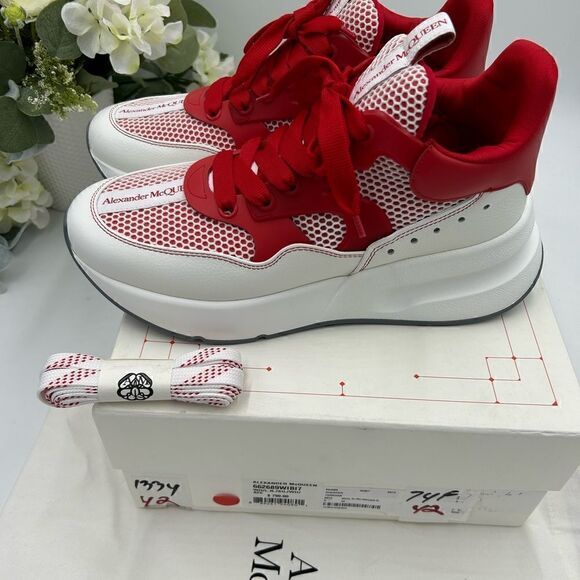 Men’s Alexander Mcqueen oversize sneakers, size 42, made in Italy - Picture 6 of 10